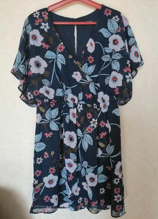 Красивое стильное платье