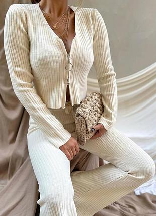 Шикарний костюм!