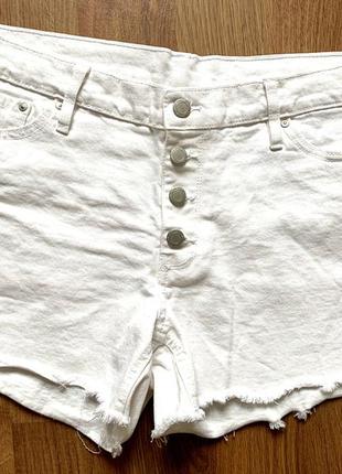 Белые джинсовые шорты asos4 фото