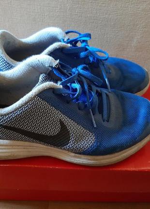 Легкие яркие кроссовки .nike.оригинал.36-36.5