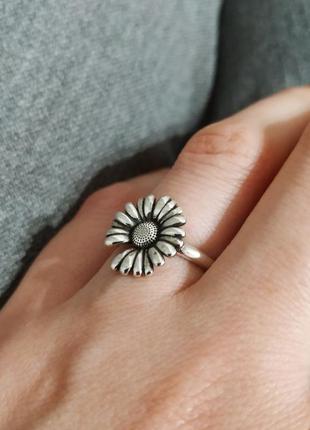 Посеребряное кольцо с цветком ромашка колечко регулирующееся новое покоытие серебро 925 перстень кільце каблучка квітка3 фото