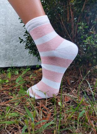 Якісні жіночі шкарпетки