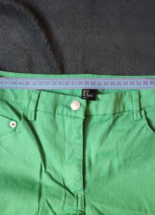 Зеленые джинсы с высокой посадкой h&m5 фото
