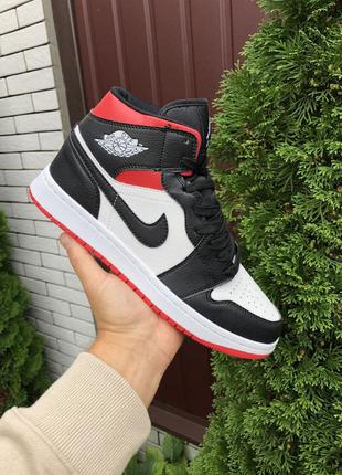 Р. 44  кроссовки nike air jordan (черно/бело/красные) ks 10782