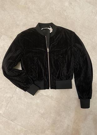 Актуальний бомпер! розпродажа!!!!!!! & other stories