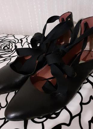 Шкіряні балетки bally