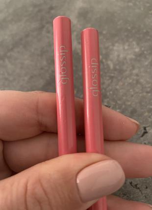 Контурний олівець для губ glossip pink dressed4 фото