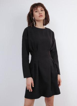 Сукня з защипами, міні, чорна