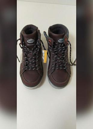 Демисезонные ботинки dockers