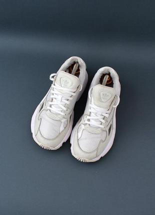 Adidas falcon falcon оригинал