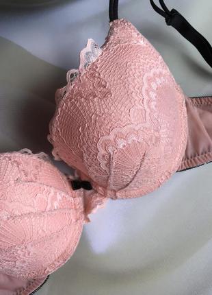 Нивий шикарний кружевний бюстгальтер з великим пуш ап 2,5 см 💝