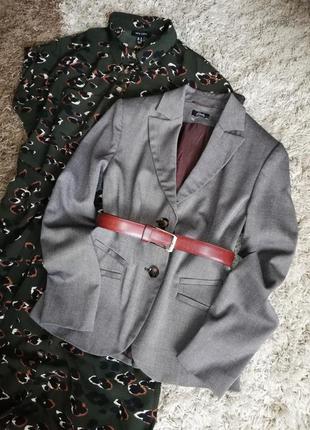 Стильний базовий піджак красивого сіро-коричневого відтінку1 фото