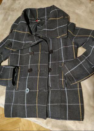 Модное  укороченное пальто h&m5 фото