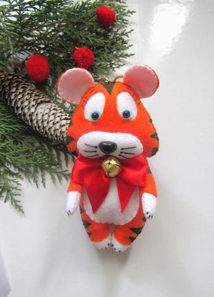 Тигр из фетра 2