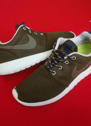 Кроссовки nike roshe run camo оригинал 38 размер