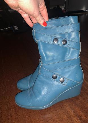 Шкіряні напівчоботи ,блакитні шкіряні черевики, сині чоботи на платформі,сині ботильйони
