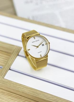 Стильний жіночий годинник mini focus mf0181g gold-white1 фото