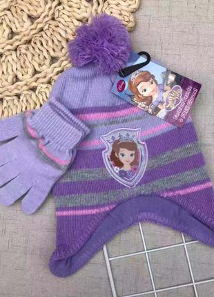 Шапка с перчатками для девочки1 фото