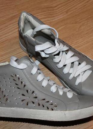 Моднячі кеди - кросовки