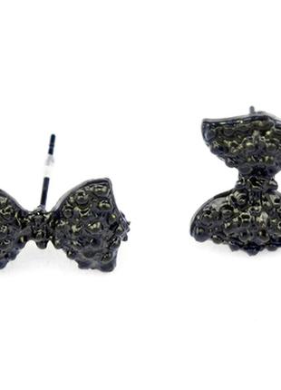 Серьги бабочки черные пуссеты