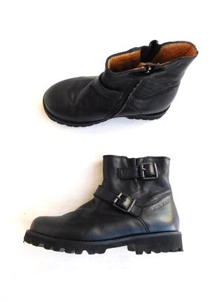 Кожаные высокие ботинки челси сапоги с пряжками из натуральной кожи от pom d'api