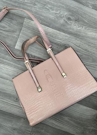 Пудровая сумка