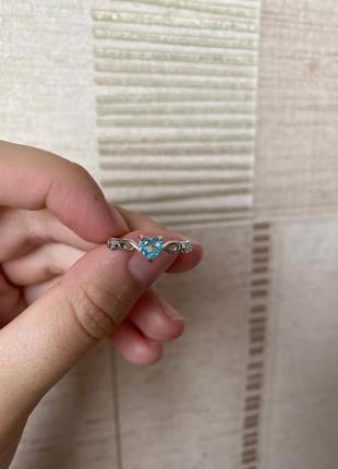 Колечко под серебро бижутерия кольцо нежное с голубым камнем в форме сердца
