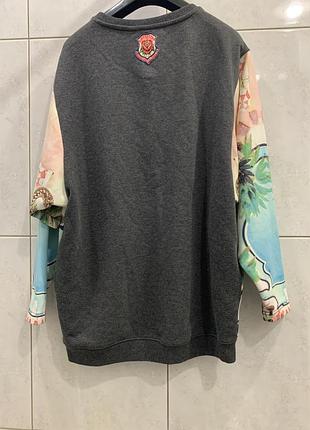 Стильний світшот silvian heach 2