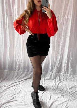 H&m женственная красная блуза с завязкой на шее6 фото