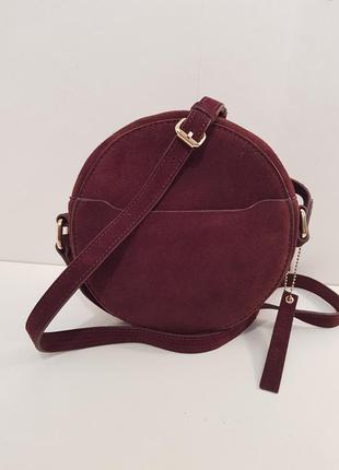 Трендовая замшевая сумка crossbody accessorize интересной геометрической формы2 фото