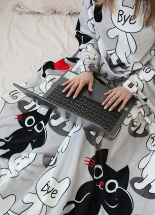 Плед з флісу з рукавами котики подарунок