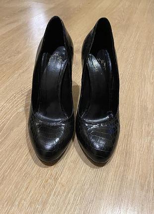 Туфли из кожи alessandro azzarini