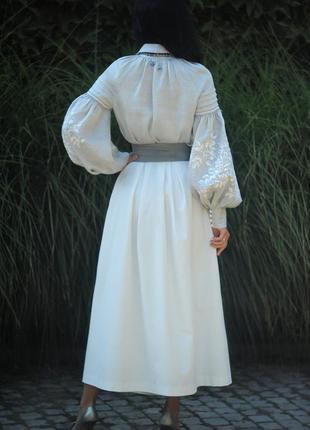 Ніжний етно-костюм з ручною вишивкою «чисте джерело»7 фото
