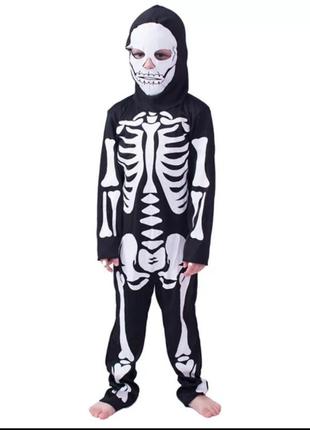 Костюм скелета