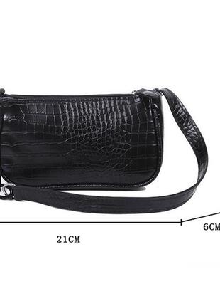 Женская классическая маленькая сумочка багет на цепочке ремешке рептилия черная8 фото
