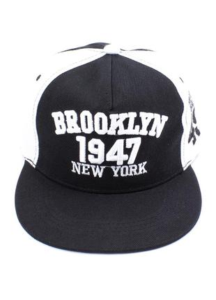 Стильная и удобная кепка, бейсболка new wear аа18001. черная. рэперка универсальный размер. красивый принт1 фото