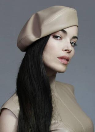 Бере від українського дизайнера