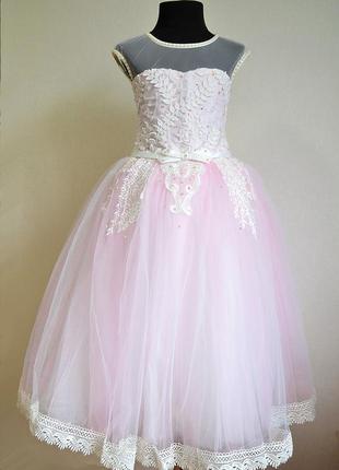Нарядное бальное платье на девочек 5-7 лет пышное детское, бледно-розового цвета1 фото