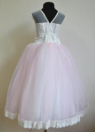 Нарядное бальное платье на девочек 5-7 лет пышное детское, бледно-розового цвета3 фото