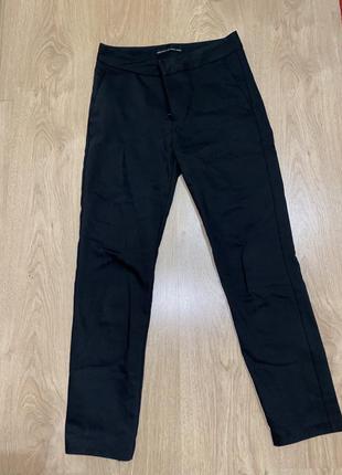 Женские брюки классические чёрные, размер s, укорочены