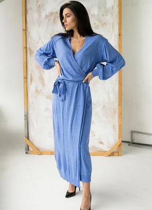 Трикотажное платье на запах