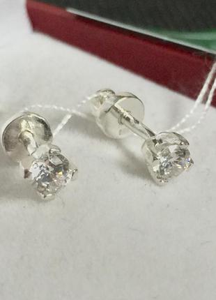 Нові родовані срібні сережки гвоздики 3 мм куб.цирконій срібло 925 проби