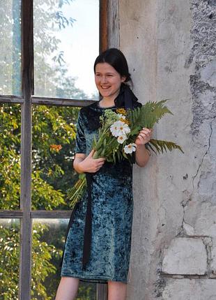 Велюровое платье новогоднее