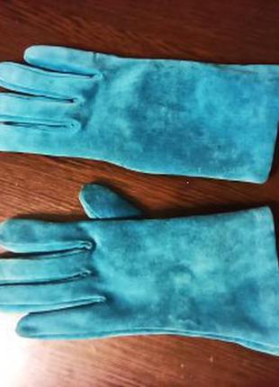 Перчатки