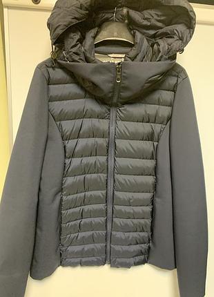 Короткая тёмно-синие женская куртка пуховик комбинированный