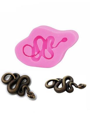 Формочка силиконовая "змея" - размер молда 5,3*3,6см