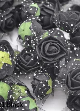 Набор искусственных цветочков черных с фатином - 50шт. (размер одного цветка 1,5см)