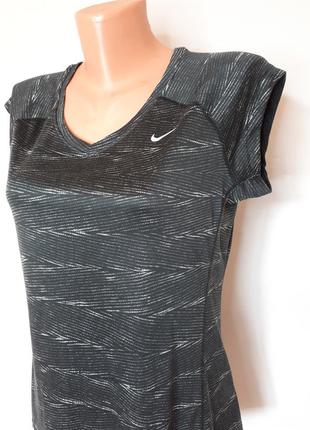 Женская спортивная футболка nike miler dri-fit (размер 38)4 фото