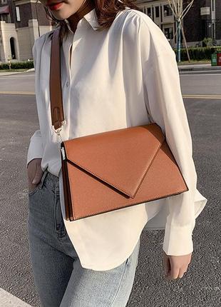 Женская классическая сумка через плечо кросс-боди на ремне рыжая коричневая4 фото