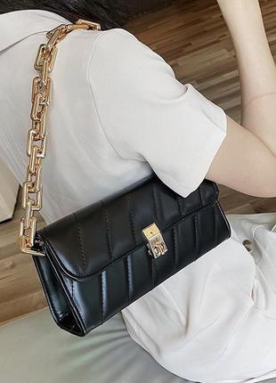 Женская классическая сумочка клатч через плечо на толстой цепочке черная2 фото